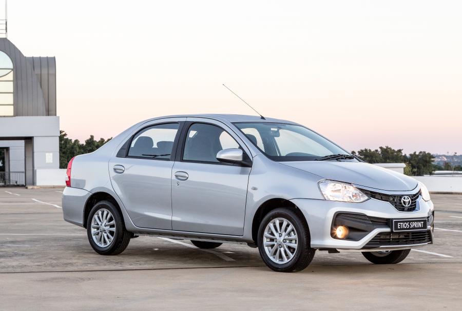  Toyota Etios Sedan Sprint 2017 года  (ZA) (фото 32 из 40)